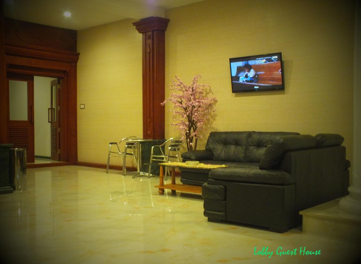 Zamrud Malioboro Hotel Yogyakarta Exterior photo